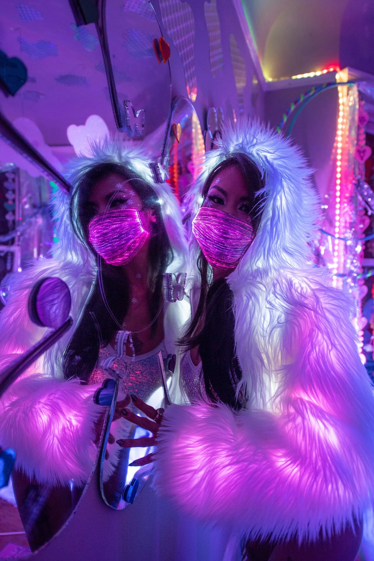 CL524 - Light-Up Hooded Cropped Jacket - Image 2