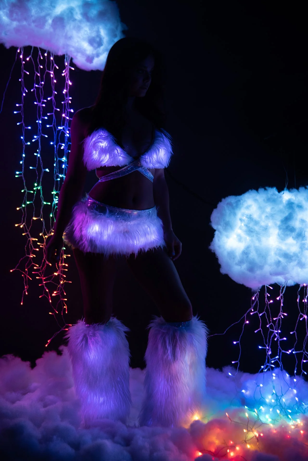 FF429 - Faux Fur Light-Up Legwarmers - Image 10