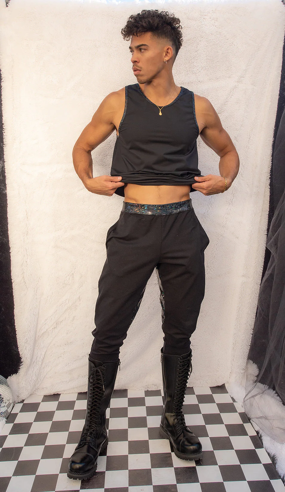FE260 - Unisex Solid Basic Tank - Image 3