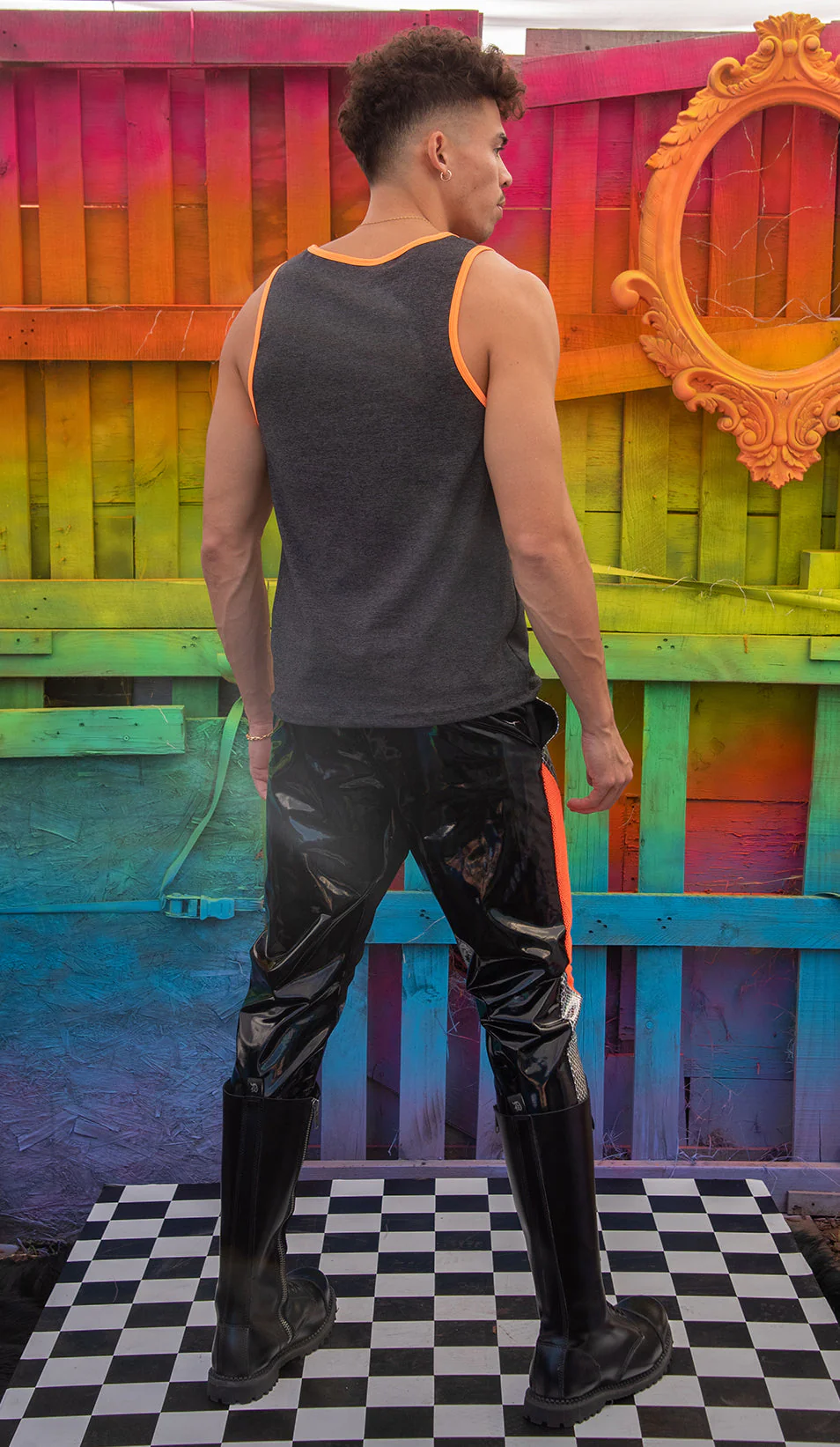 FE260 - Unisex Solid Basic Tank - Image 5